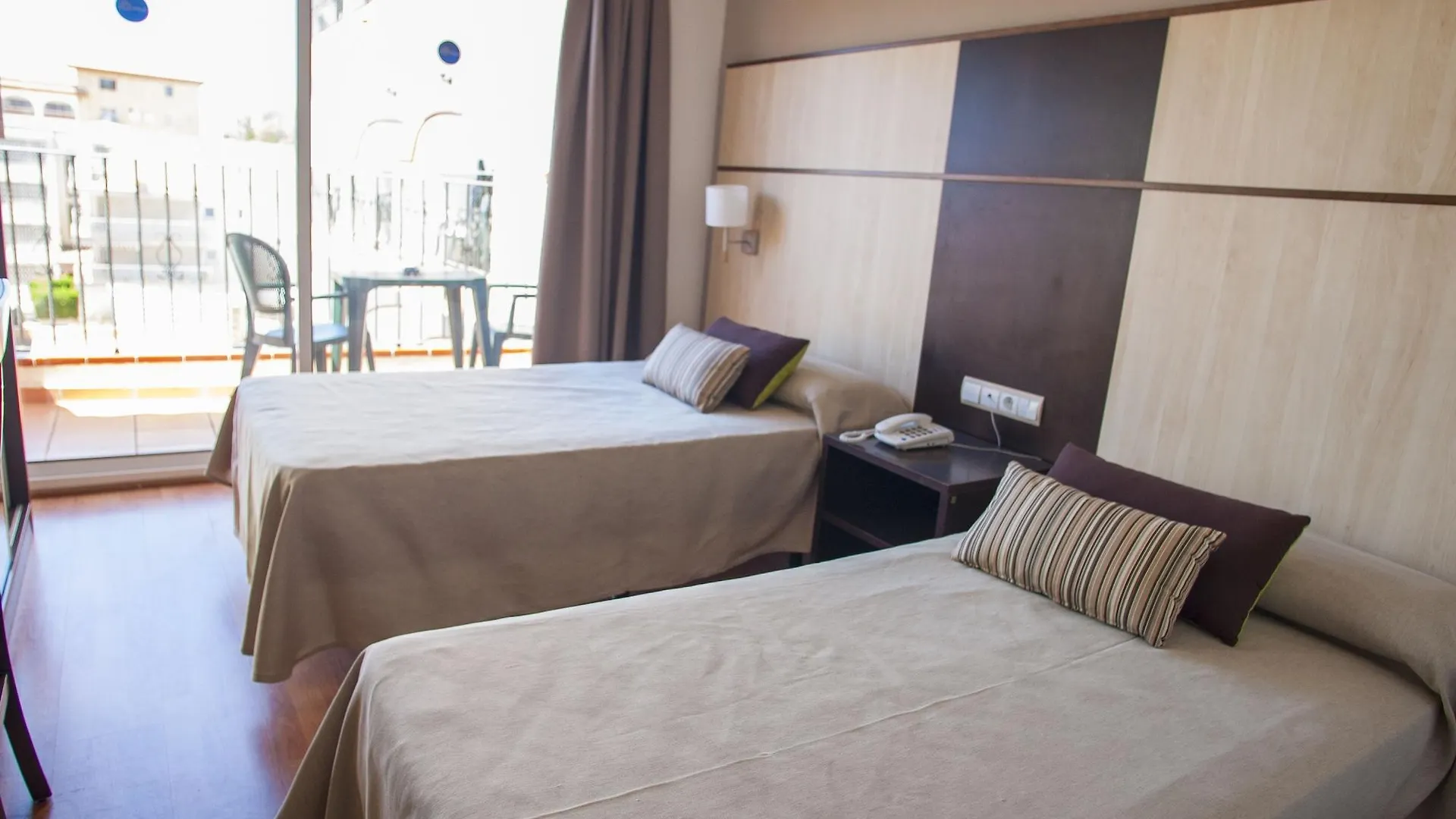Hotel Comarruga Platja